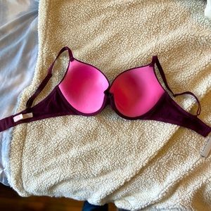 Pink push-up bra